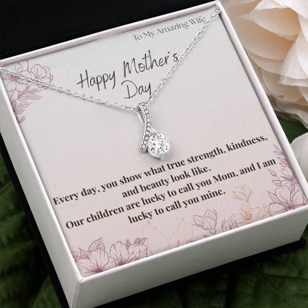 To My Amazing Wife / Alluring Beauty Necklace