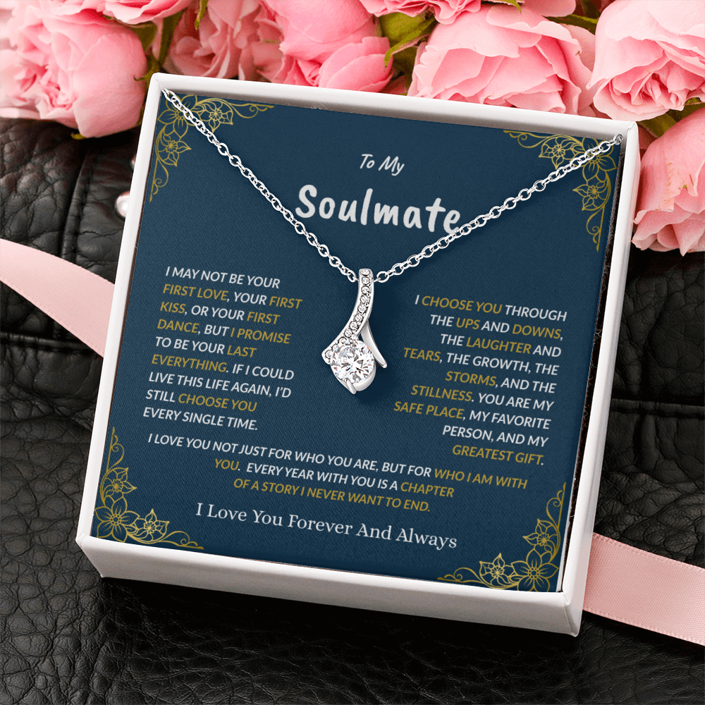 Soulmate / Alluring Beauty Necklace