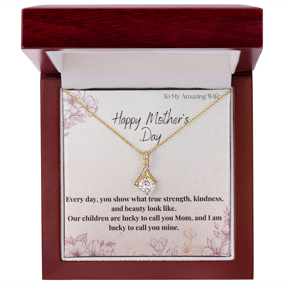 To My Amazing Wife / Alluring Beauty Necklace