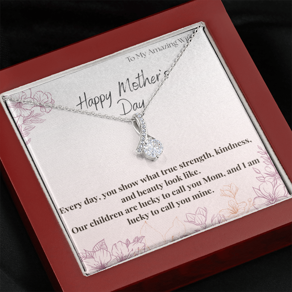 To My Amazing Wife / Alluring Beauty Necklace